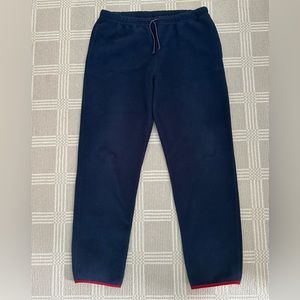 Men’s Patagonia Synchilla Fleece Pants in navy size large